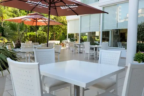 Hotel Oasis in Saranda — foto 6