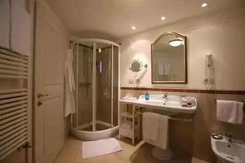 Alpen Suitehotel in Pinzolo, foto 4