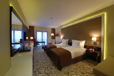 Ramada Hotel & Suites by Wyndham Istanbul Merter in Fatih — foto 30