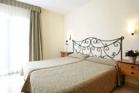 La Pergola Aparthotel in Andratx — foto 3