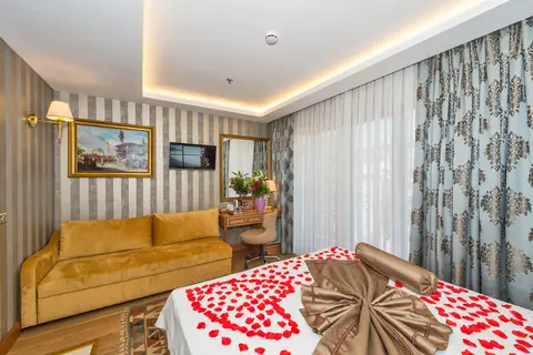 Aprilis Gold Hotel in Fatih — foto 19