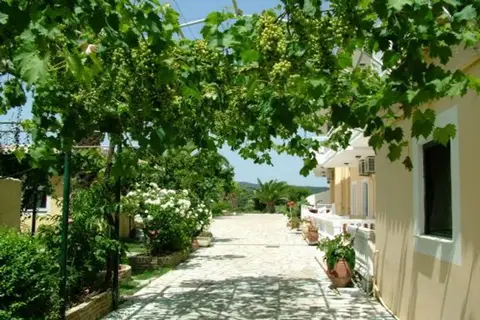 Blue Sea Hotel in Άγιος Γεώργιος — foto 14