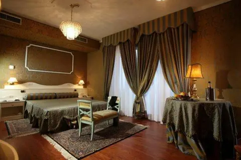 Palace in Catanzaro, foto 4