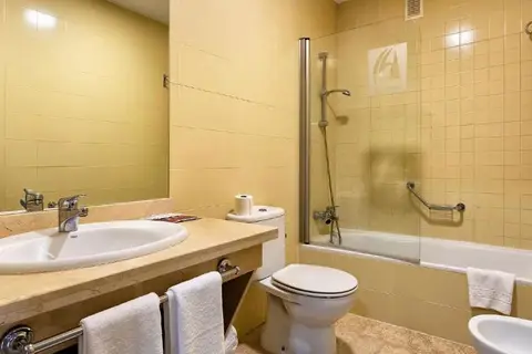Apartamentos Vertice Sevilla in Bormujos — foto 10