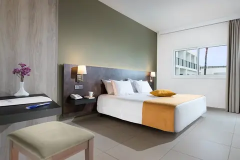 Mayfair Hotel in Paphos — foto 30