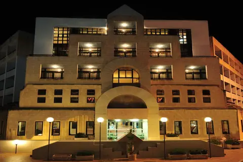 The St. George's Park Hotel in San Ġiljan