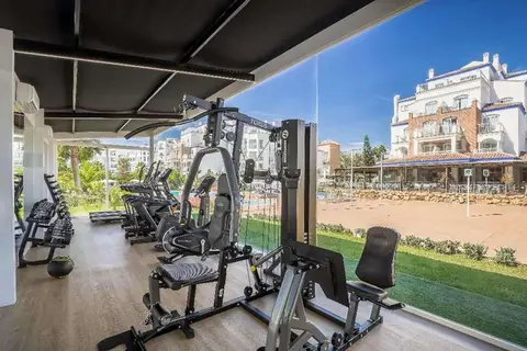 Hotel Occidental Torremolinos Playa in Torremolinos — foto 10