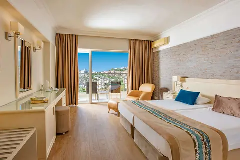 Palmin Hotel in Kuşadası — foto 3