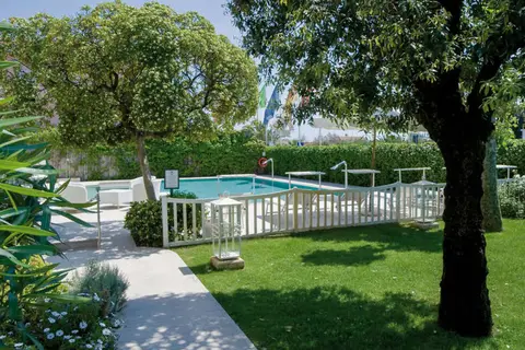Hotel Il Negresco in Forte dei Marmi — foto 12