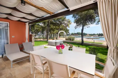 Hotel Umag Plava Laguna in Bašanija — foto 18