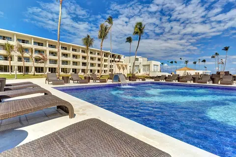 Royalton Bavaro, An Autograph Collection All-Inclusive Resort & Casino in Salvaleón de Higüey