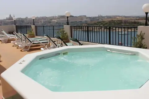 Sliema Marina Hotel in Tas-Sliema