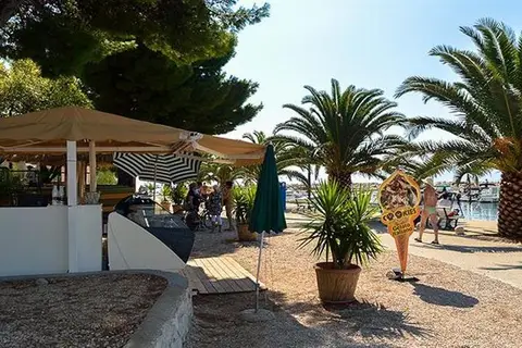Camping Dole in Podgora — foto 3