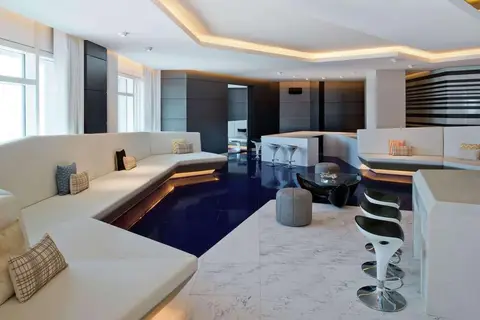 V Hotel Dubai Curio Collection by Hilton in دبي — foto 15