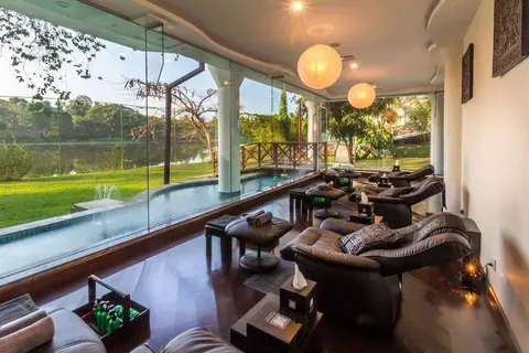 Mahaweli Reach Hotel in Katugasthota — foto 6