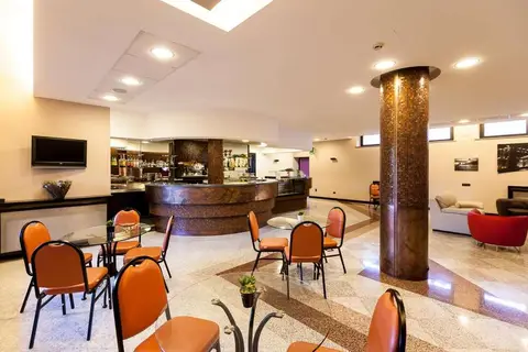 Blue Relais Maggiore in Castelletto sopra Ticino — foto 10