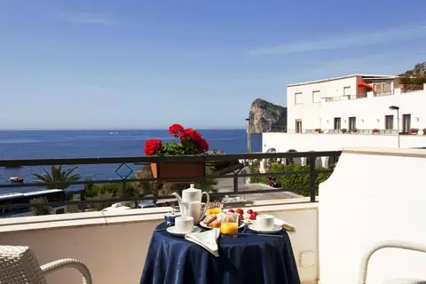 Hotel Punta Campanella Resort & Spa in Massa Lubrense — foto 6