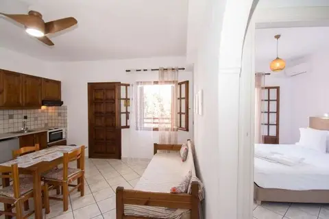 Rena Apartments in Δημοτική Ενότητα Γουβών — foto 10