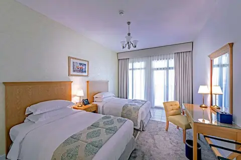 Roda Al Murooj Residences in Dubai — foto 12