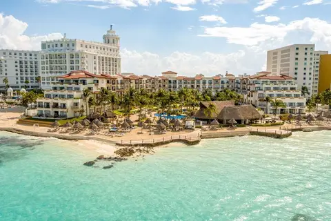Fiesta Americana Villas Cancun in Cancún