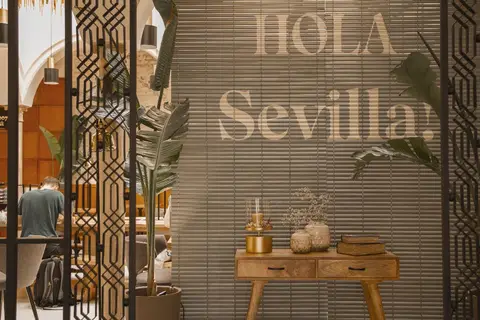 Room007 Select Tetuán in Sevilla — foto 2