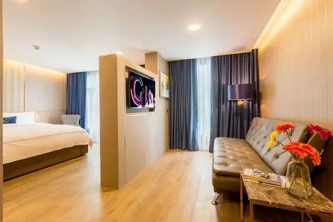 Glow Sukhumvit 5 in Bangkok — foto 5