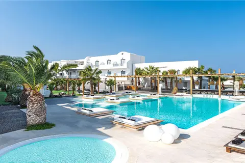Smy Mediterranean White in Thira Municipal Unit, foto 13