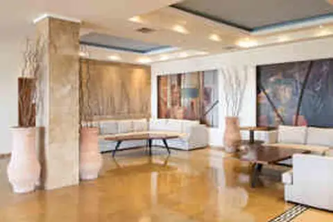Alexandros Palace in Νέα Ρόδα — foto 9