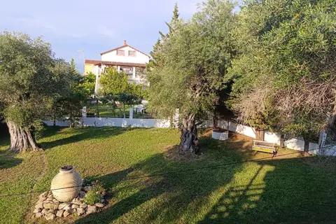 Ever Green in Δημοτική Ενότητα Λευκιμμαίων — foto 9