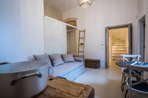 Palazzo Sant'Anna in Lecce — foto 22