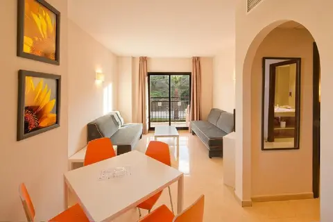 Aparthotel Fuengirola Beach in Fuengirola — foto 11