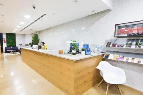 YOU & CO. J. Botánico Boutique in Valencia, foto 7