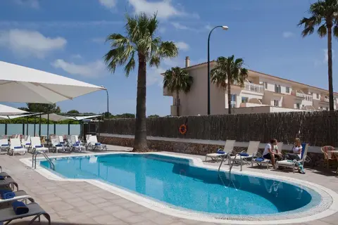 Isla de Cabrera Aparthotel in ses Salines — foto 20