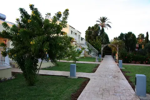 The Macronissos Holiday Village in Ayia Napa — foto 7