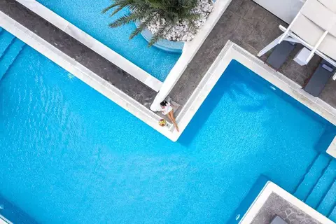 Splendour Resort in Firostefani