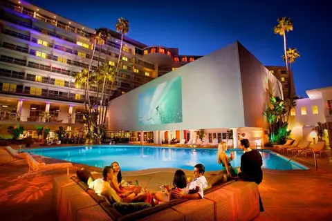 The Beverly Hilton in Beverly Hills — foto 18