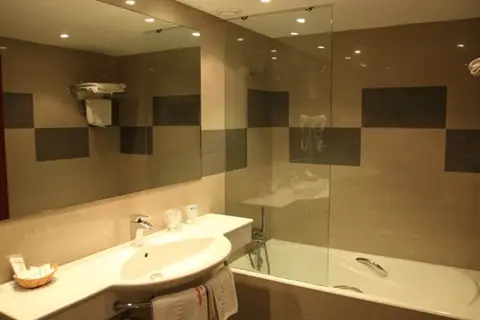 Hotel Cesaraugusta in Zaragoza — foto 5