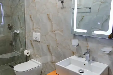 Hotel Bineri in Gjirokastra — foto 19
