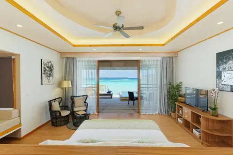 Brennia Kottefaru in Raa Atoll — foto 10
