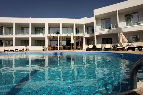Bellini Hotel in Ayia Napa — foto 3