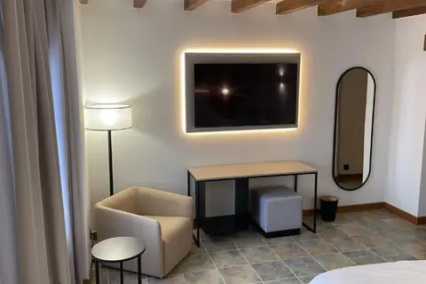 4US Rioja Wine Hotel in Cenicero — foto 11