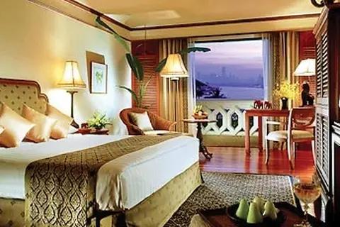 Anantara Riverside Bangkok Resort in Bangkok — foto 21