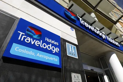 Travelodge Madrid Coslada Airport in Coslada — foto 3