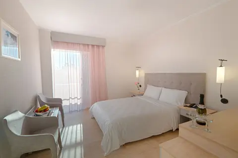 Livadi Nafsika Hotel in Ύψος — foto 4