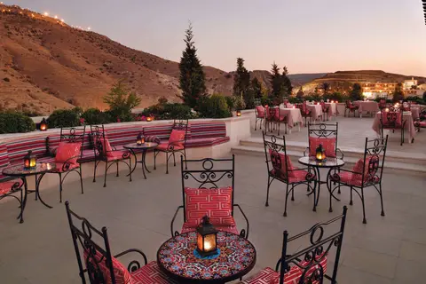 Mövenpick Resort Petra in البترا — foto 25