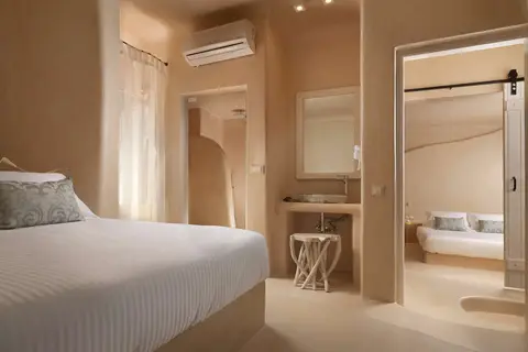Dome Santorini Resort in Imeroviglio, foto 29