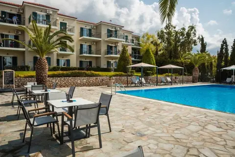Antonia Hotel in Βλαχάτα — foto 7