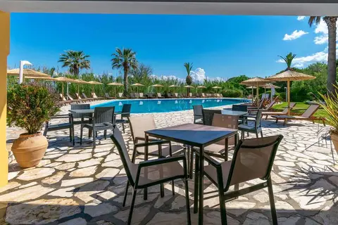 Ibiscus Corfu Hotel in Roda — foto 8
