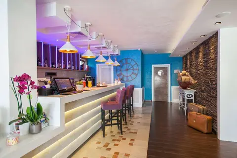 Hotel Casa del Mare Amfora in Dobrota — foto 11