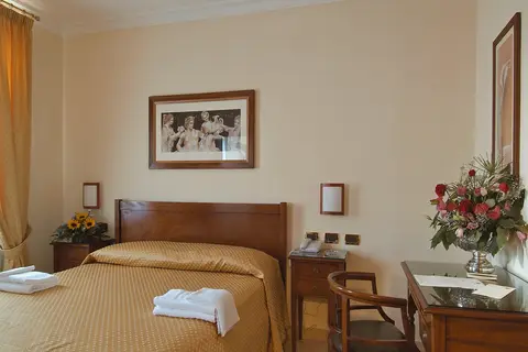 Buono Hotel in Napels — foto 21